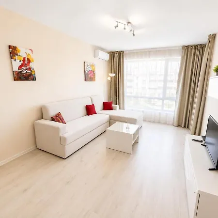 Apartamento South Bay 2bdrm Ap With Pool And *
